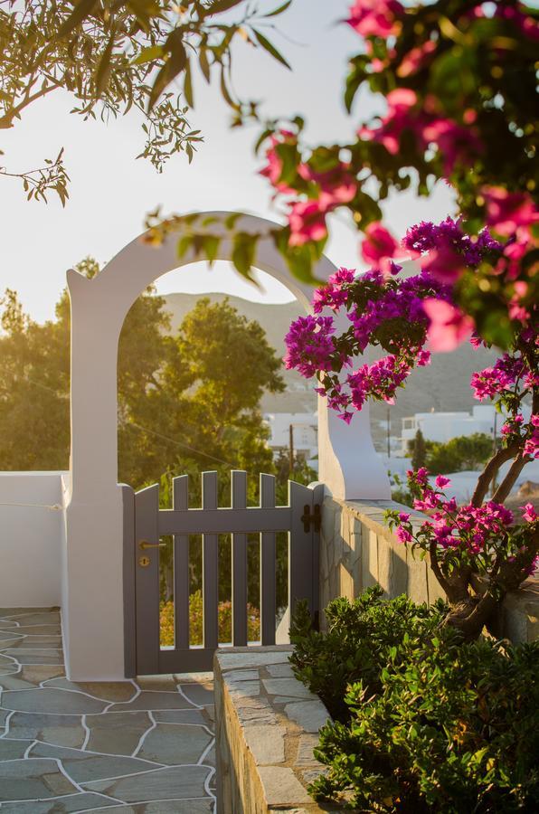 Athena Rooms Chora  Bagian luar foto